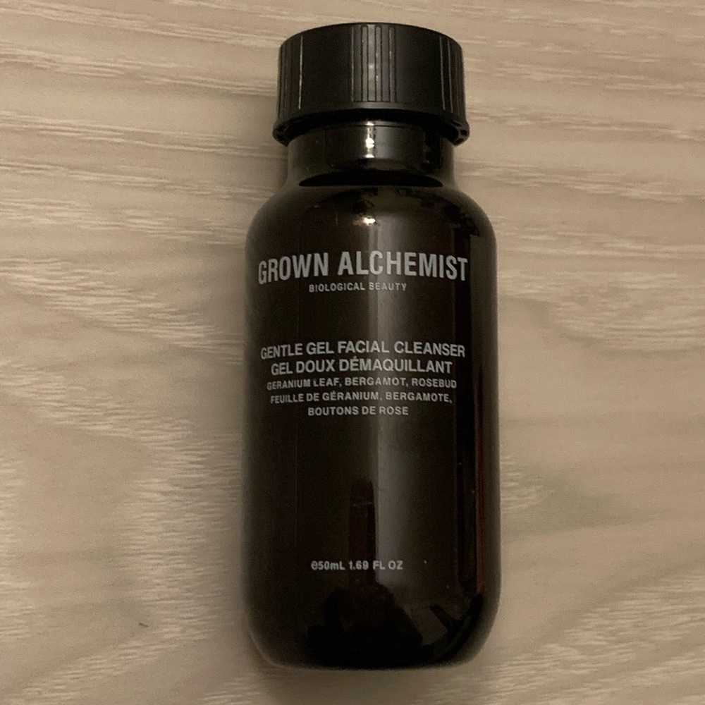 NEW Grown Alchemist Gentle Gel Facial Cleanser (1.69 fl oz)